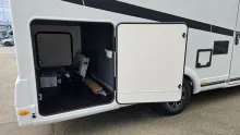Fahrzeugbild Laika Kosmo L 409 #9