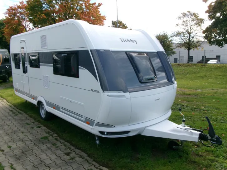 Fahrzeugbild Hobby De Luxe 495 UL #1