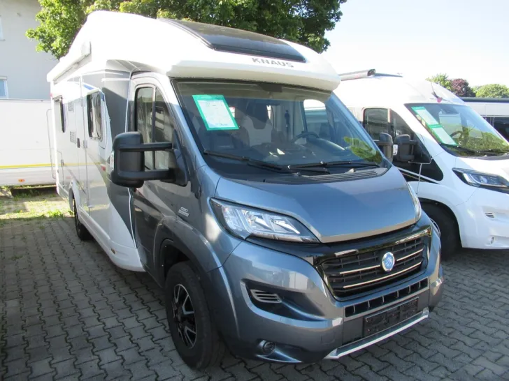 Fahrzeugbild Knaus Sky Wave 650 MF #1