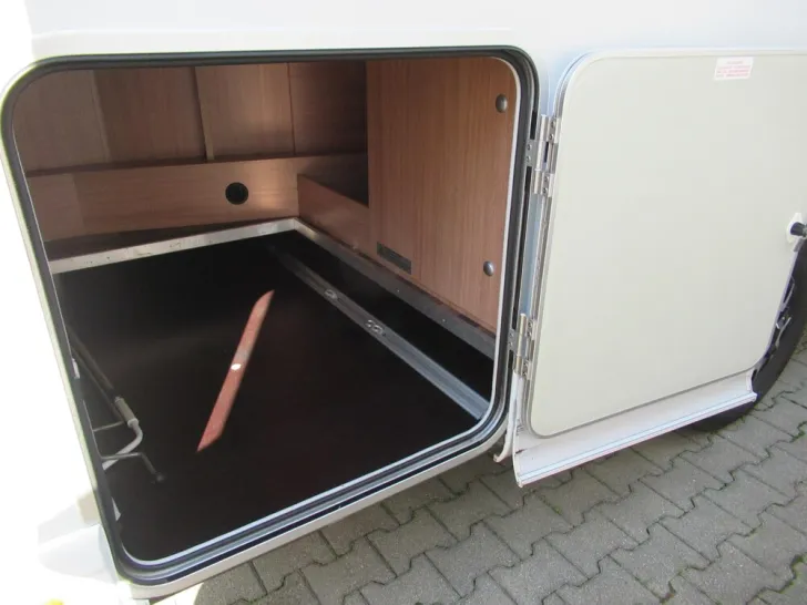 Fahrzeugbild Knaus Sky Wave 650 MF #3