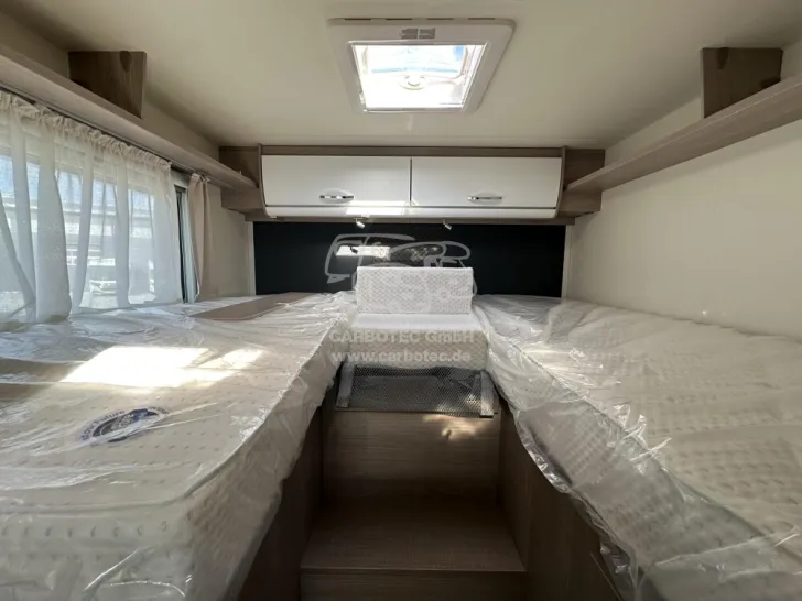 Fahrzeugbild Bürstner Lyseo Time Skyline Edition 690 G #11