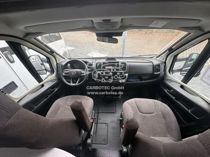 Fahrzeugbild Laika Kreos L 5009 #4