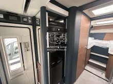 Fahrzeugbild Laika Kreos L 5009 #11