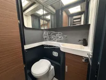 Fahrzeugbild Laika Kreos L 5009 #13