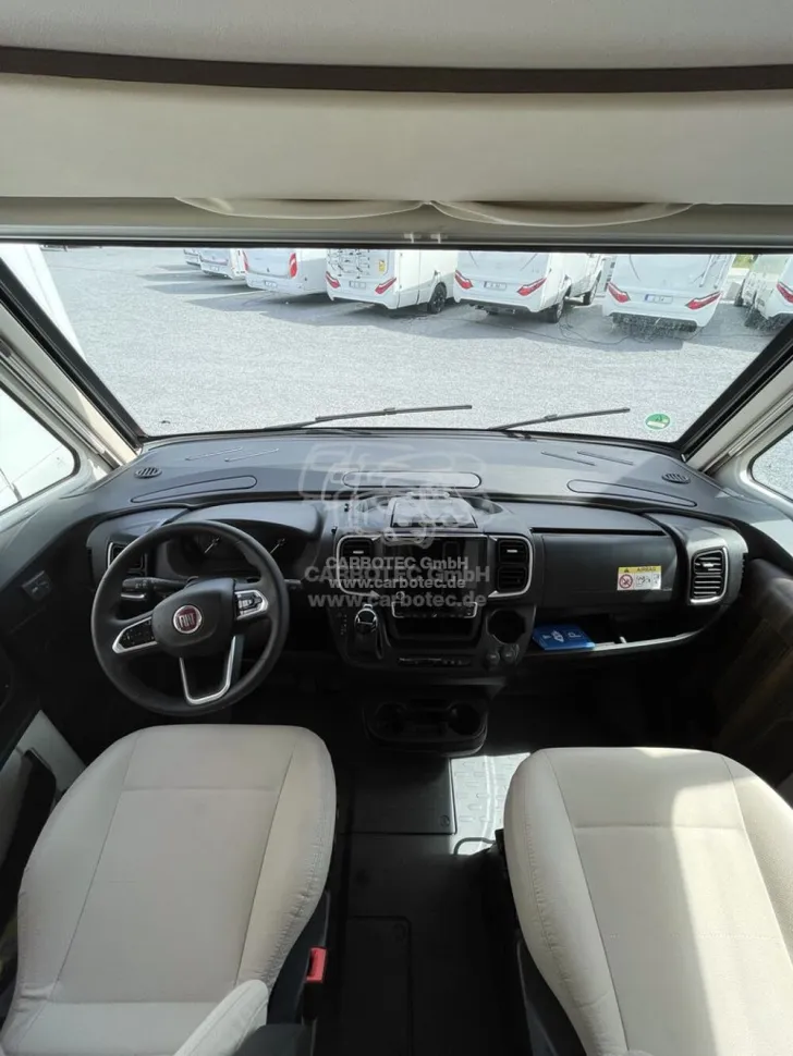 Fahrzeugbild Laika Ecovip H 3110 #8