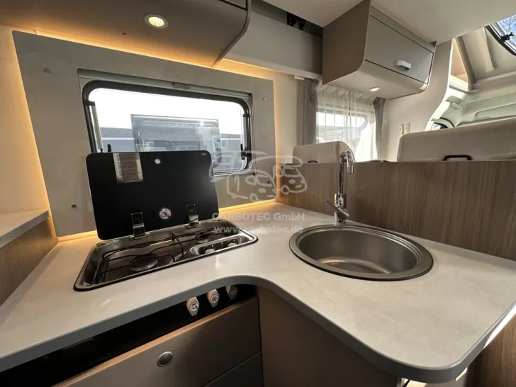 Fahrzeugbild Carado T 338 #8