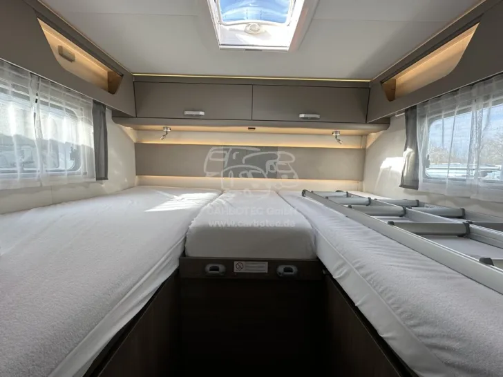 Fahrzeugbild Carado T 338 #11