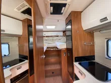 Fahrzeugbild Laika Kosmo Emblema 209 E #6