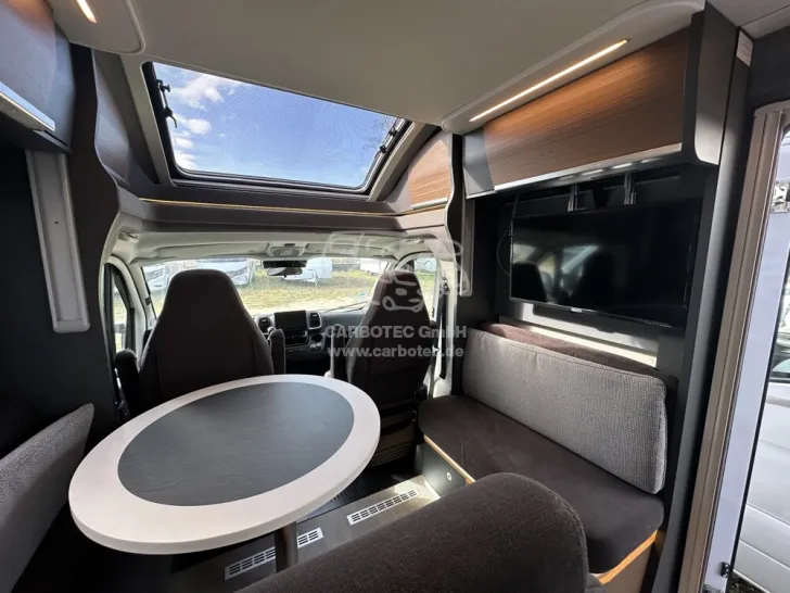 Fahrzeugbild Laika Kreos L 5009 #6