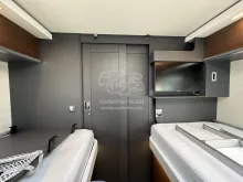 Fahrzeugbild Laika Kreos L 5009 #14