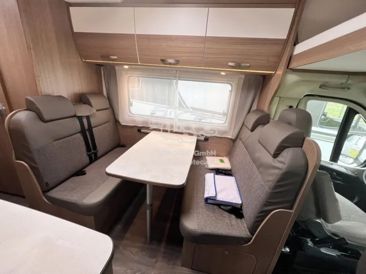 Fahrzeugbild Carado A 464 #8