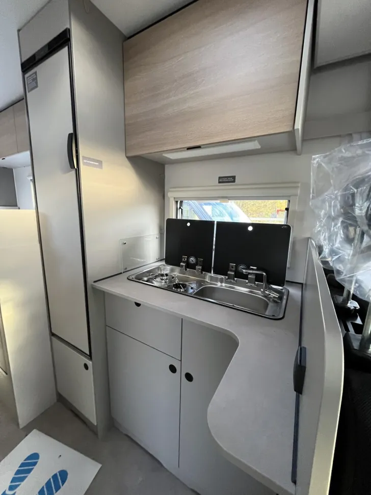 Fahrzeugbild LMC Tracer 690 EL #11