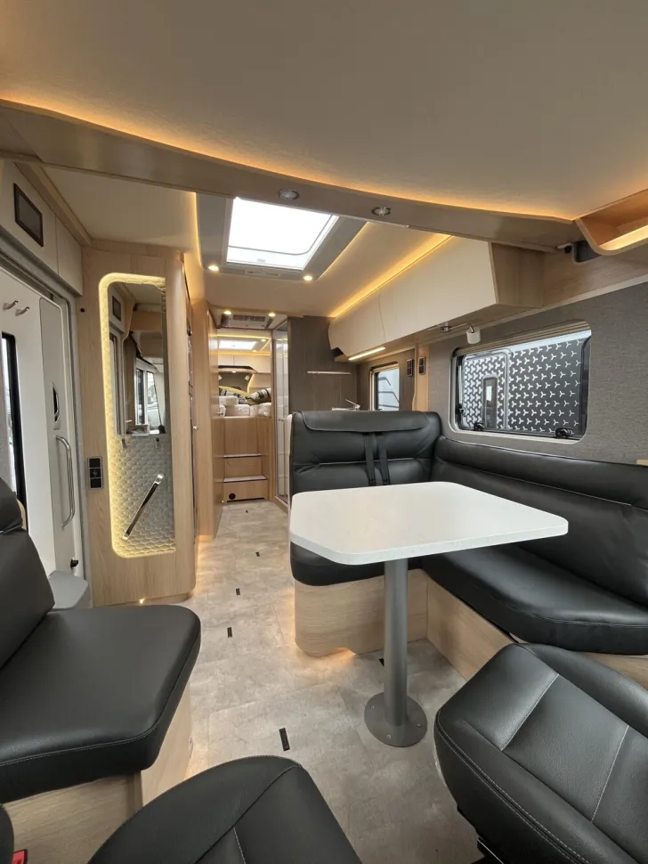 Fahrzeugbild Hymer B-Klasse ML I 780 BlackLine #4