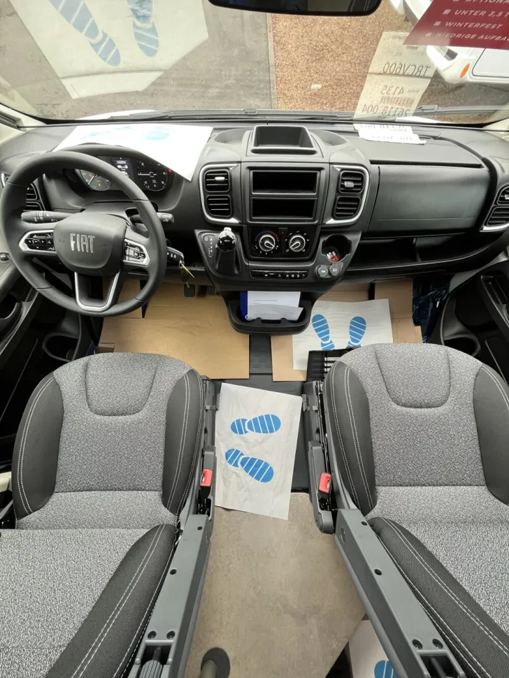 Fahrzeugbild LMC Tracer V 600 #7