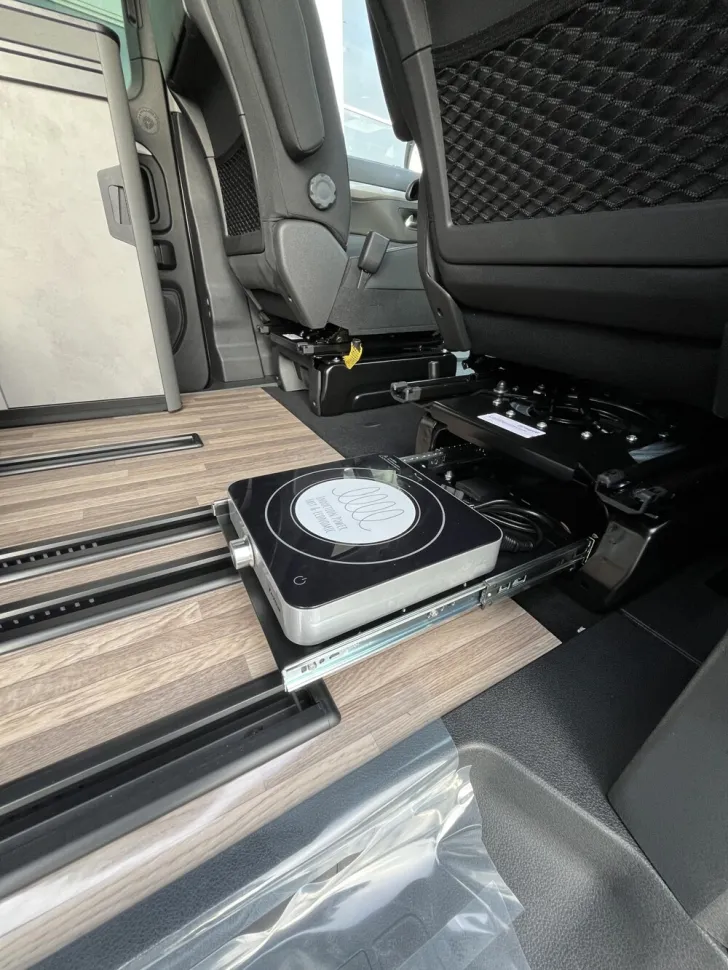 Fahrzeugbild Crosscamp EXPLR Opel 5.0 F #9