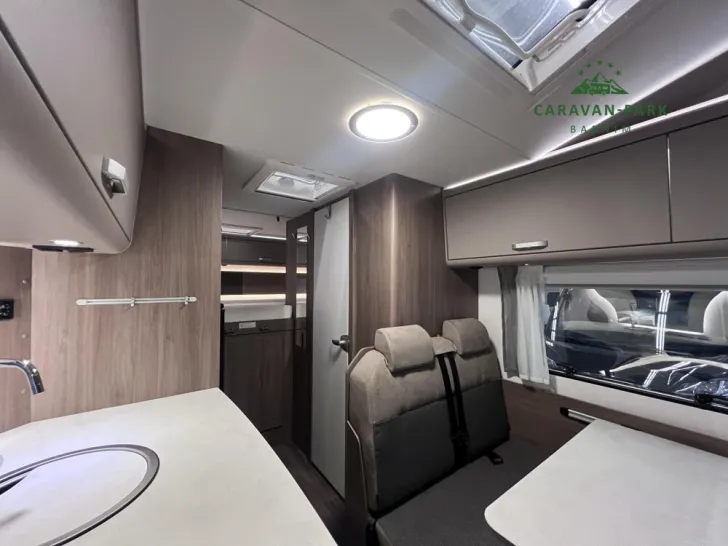 Fahrzeugbild Carado pro A 464 #8