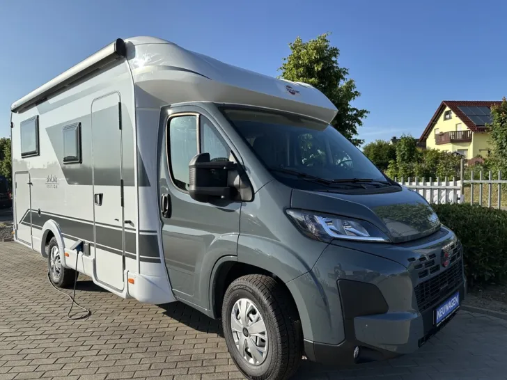 Fahrzeugbild Bürstner Lyseo Time Skyline Edition 690 G #1