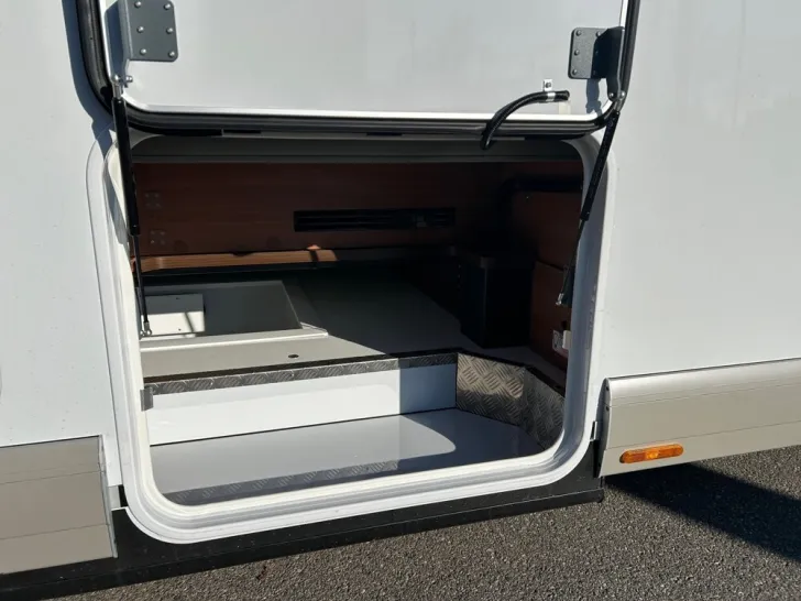Fahrzeugbild Carthago chic c-line xl I 6.2 XL QB #21