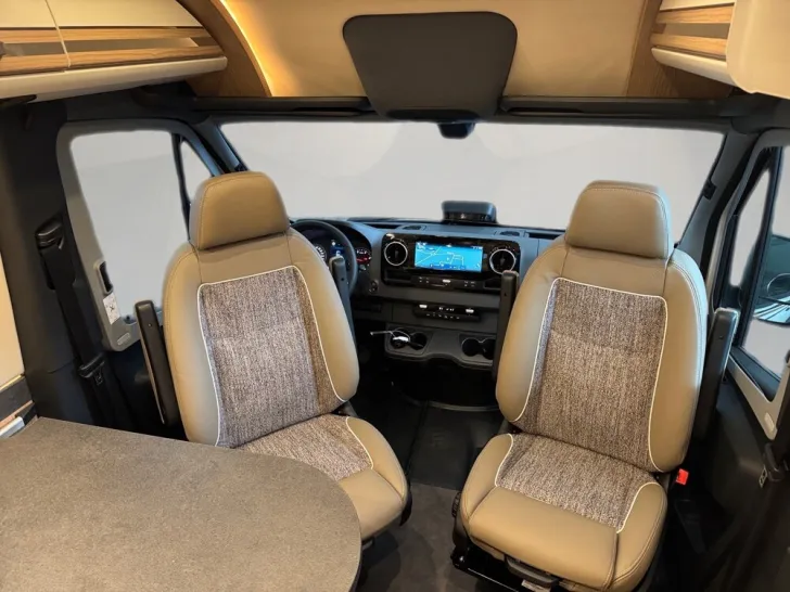 Fahrzeugbild Malibu Genius 641 LE #11