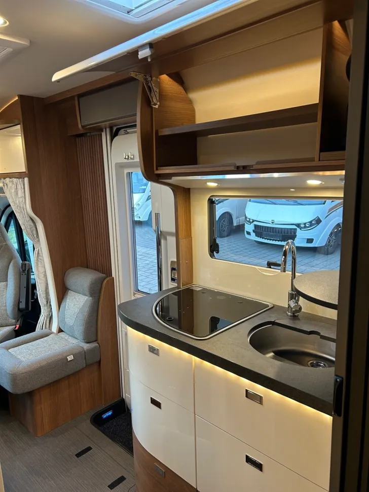 Fahrzeugbild Carthago C1-tourer T 143 KB LE #14