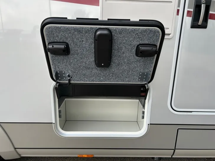 Fahrzeugbild Carthago chic s-plus I 64 XL QB #26