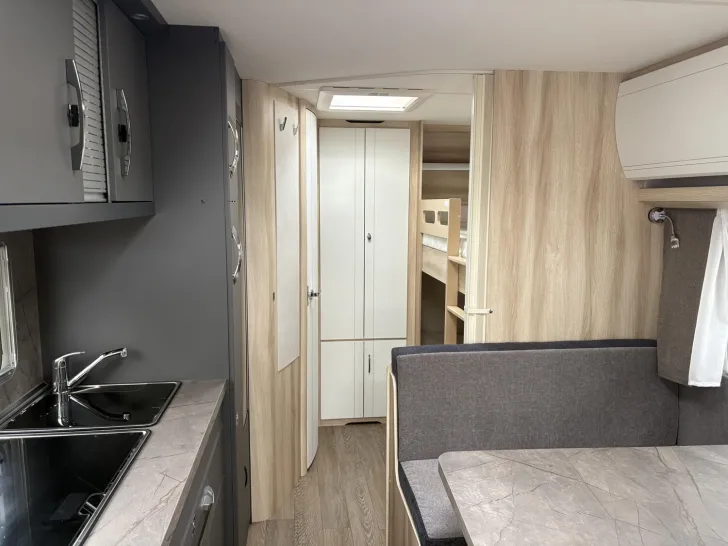 Fahrzeugbild Hobby De Luxe 545 KMF #9