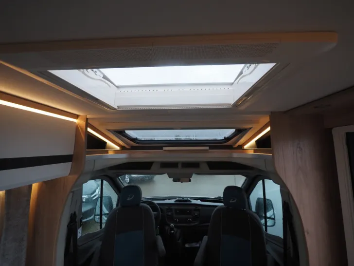 Fahrzeugbild Dethleffs Globebus Go T45, Zus. Batterie, Zus. Bett, uvm. #16