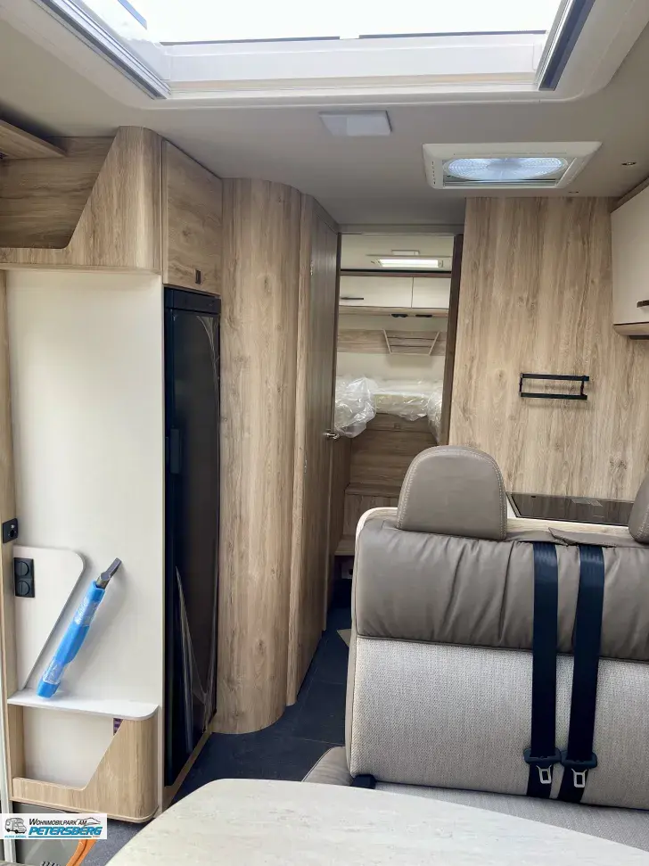 Fahrzeugbild Eura Mobil Profila T 720 EB Mondial Edition Edition 101 Preisvorteil!!! #11