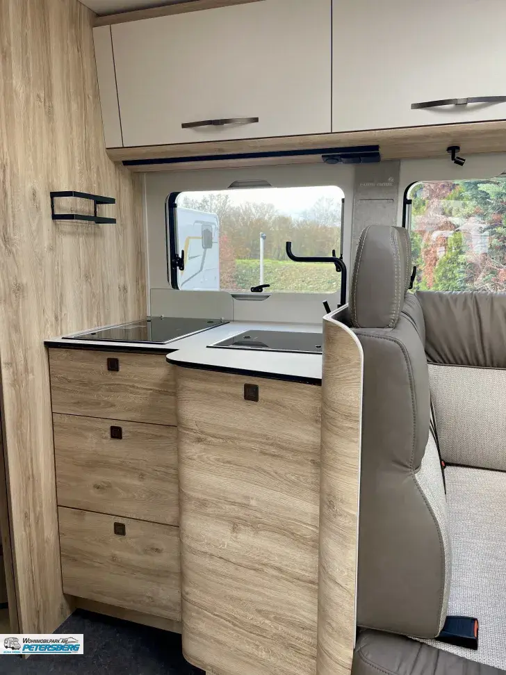 Fahrzeugbild Eura Mobil Profila T 720 EB Mondial Edition Edition 101 Preisvorteil!!! #14