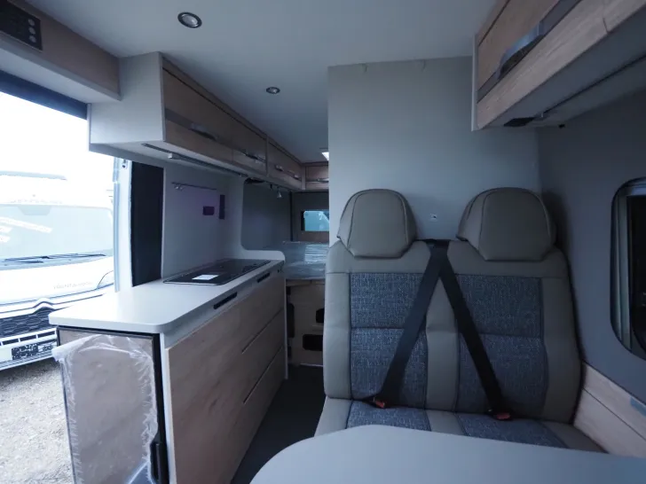 Fahrzeugbild Dethleffs Globetrail 600 DK, Auto., Chassis/El./Komf. uvm #8