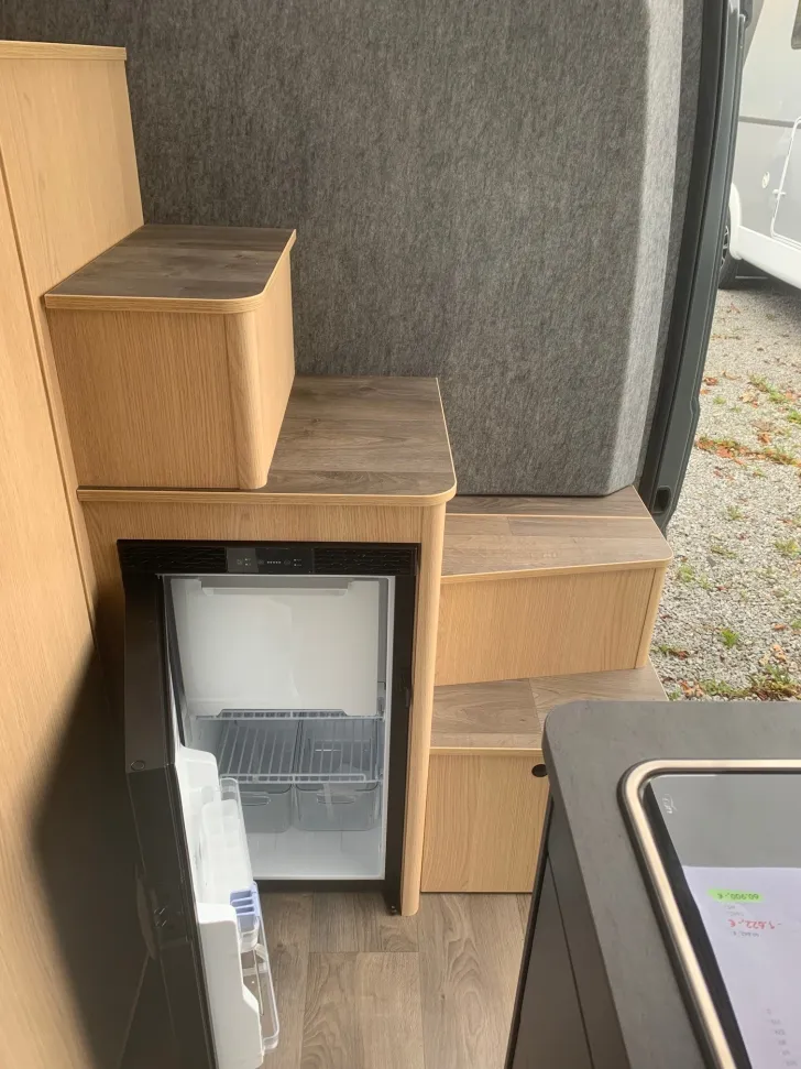 Fahrzeugbild Sunlight Camper Van CLIFF 540 Vanlife Hecksitzgruppe+Aufstelldach* #11