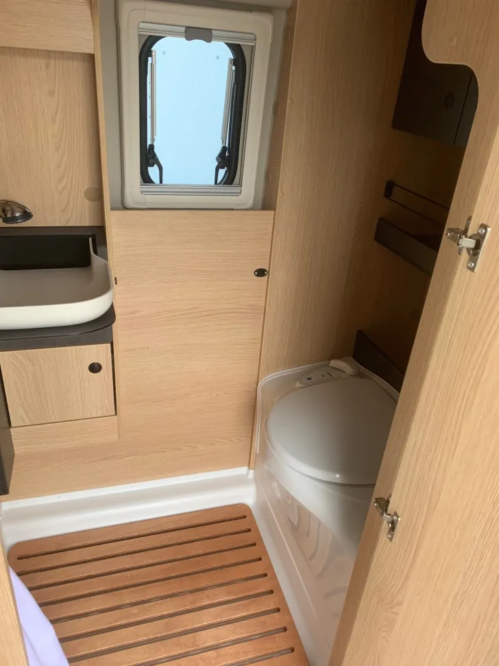 Fahrzeugbild Sunlight Camper Van CLIFF 540 Vanlife Hecksitzgruppe+Aufstelldach* #15