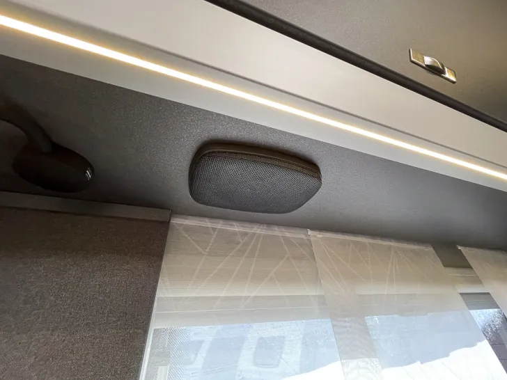 Fahrzeugbild Knaus AZUR 500 EU *Markise*DuoControl* #47