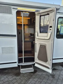 Fahrzeugbild Weinsberg CaraCore 700 MEG *DuoControl* #7