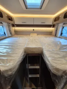 Fahrzeugbild Weinsberg CaraCore 700 MEG *DuoControl* #29