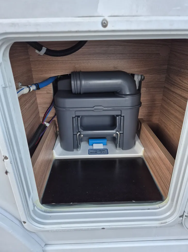 Fahrzeugbild Weinsberg CaraCore 700 MEG *DuoControl* #37