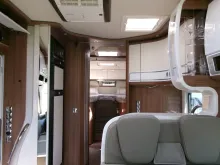 Fahrzeugbild Carthago chic s-plus I 61 XL LE Iveco #13
