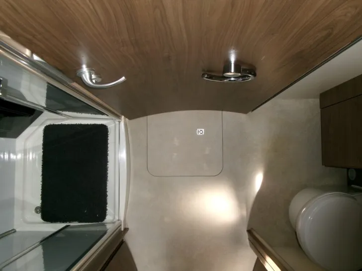 Fahrzeugbild Frankia F-Line I 740 GD Luxury #11
