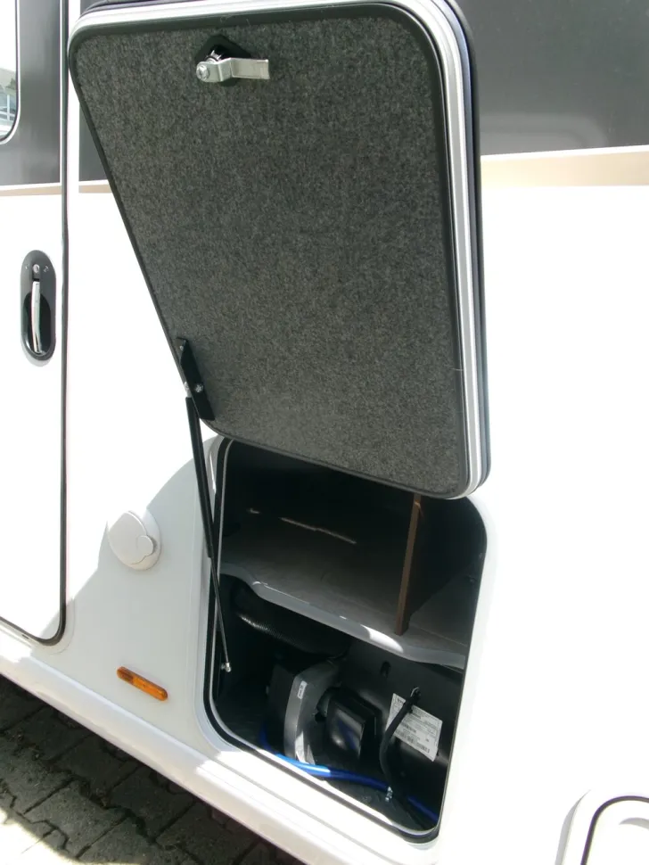 Fahrzeugbild Frankia F-Line I 740 GD Luxury #21