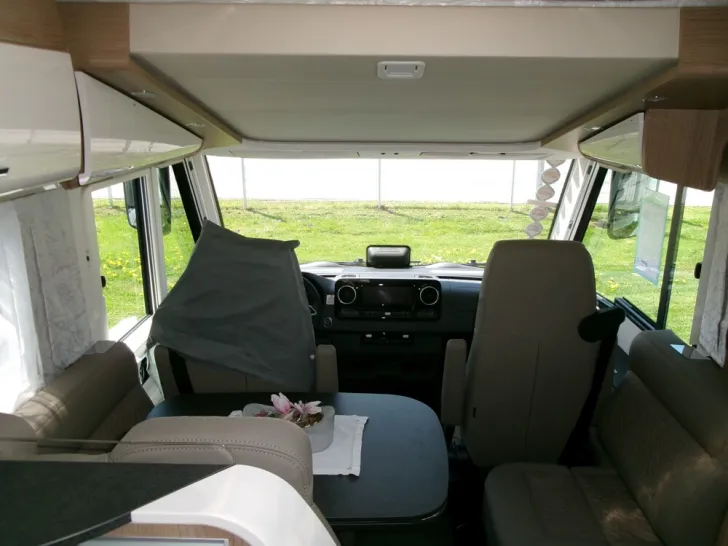 Fahrzeugbild Carthago C2-tourer I 145 RB-LE comfort Mercedes #3