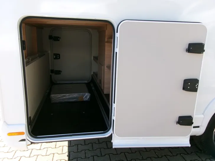 Fahrzeugbild Knaus L!VE TI PLATINUM SELECTION 700 MEG LIVE #3