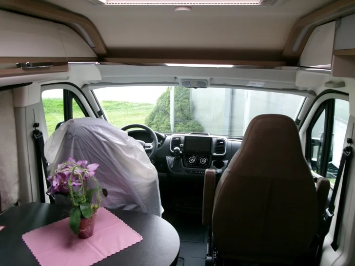 Fahrzeugbild Malibu First Class - Two Rooms coupé 640 LE RB #4