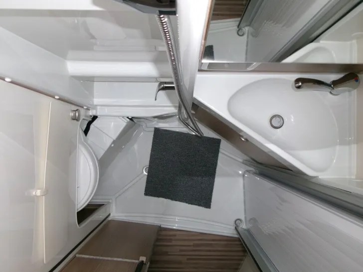 Fahrzeugbild Malibu First Class - Two Rooms coupé 640 LE RB #12