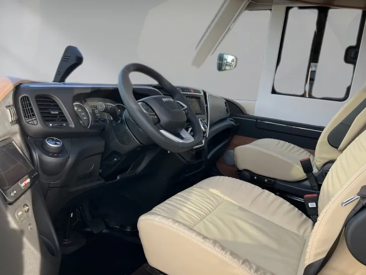 Fahrzeugbild Carthago chic s-plus I 50 LE (235) #9