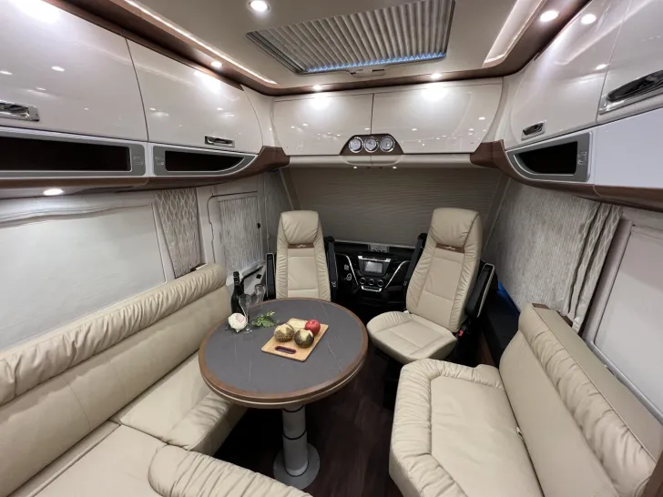 Fahrzeugbild Carthago chic s-plus I 50 LE (235) #13