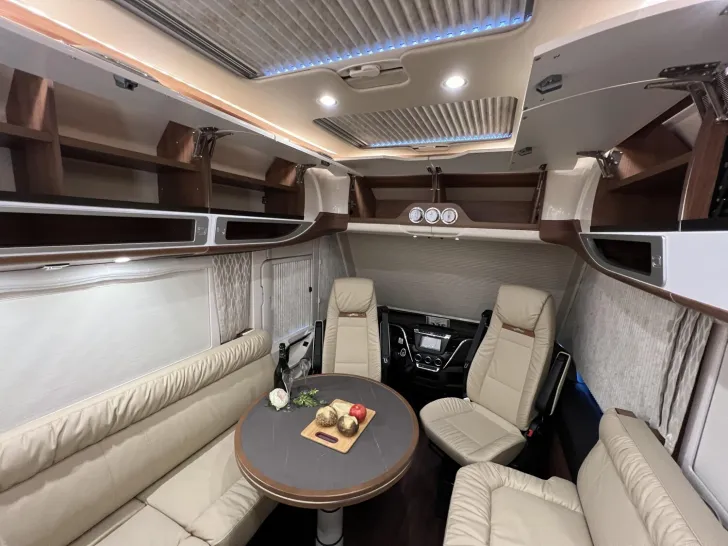 Fahrzeugbild Carthago chic s-plus I 50 LE (235) #14