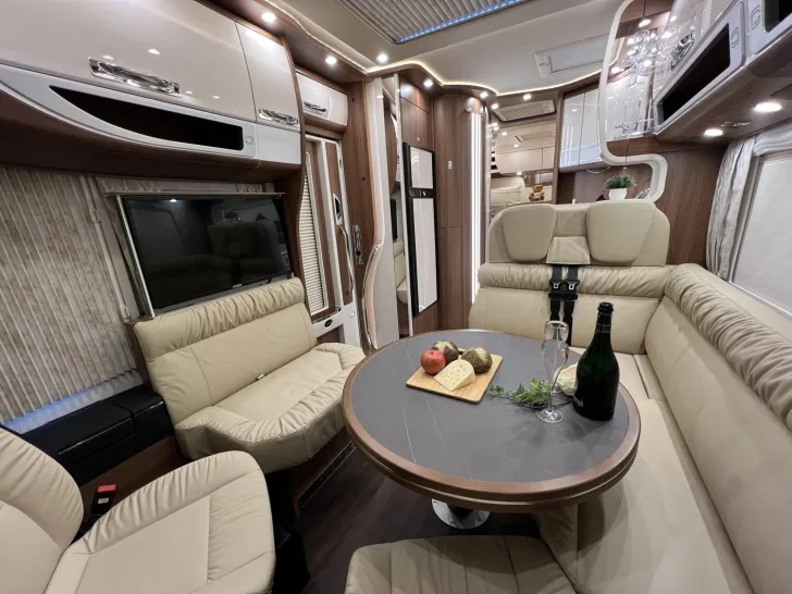 Fahrzeugbild Carthago chic s-plus I 50 LE (235) #16