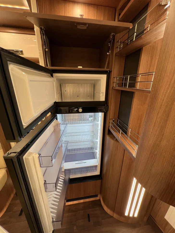 Fahrzeugbild Carthago chic s-plus I 50 LE (235) #23