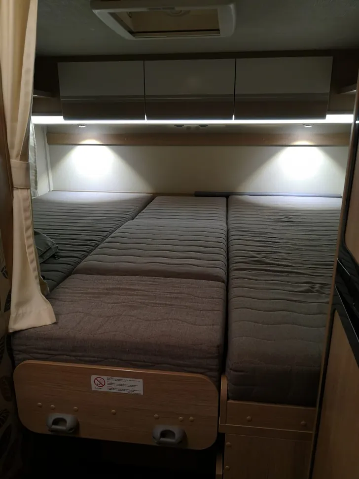 Fahrzeugbild Sunlight T67, gepflegt #6