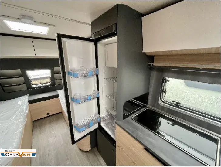 Fahrzeugbild Hobby Maxia 585 UL-R Einzelbetten o.Doppelbett quer #8